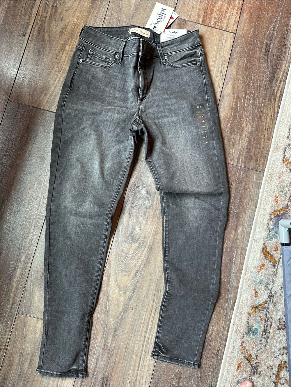 GAP Sculpt Skinny Jeans in Washed Black-Gray